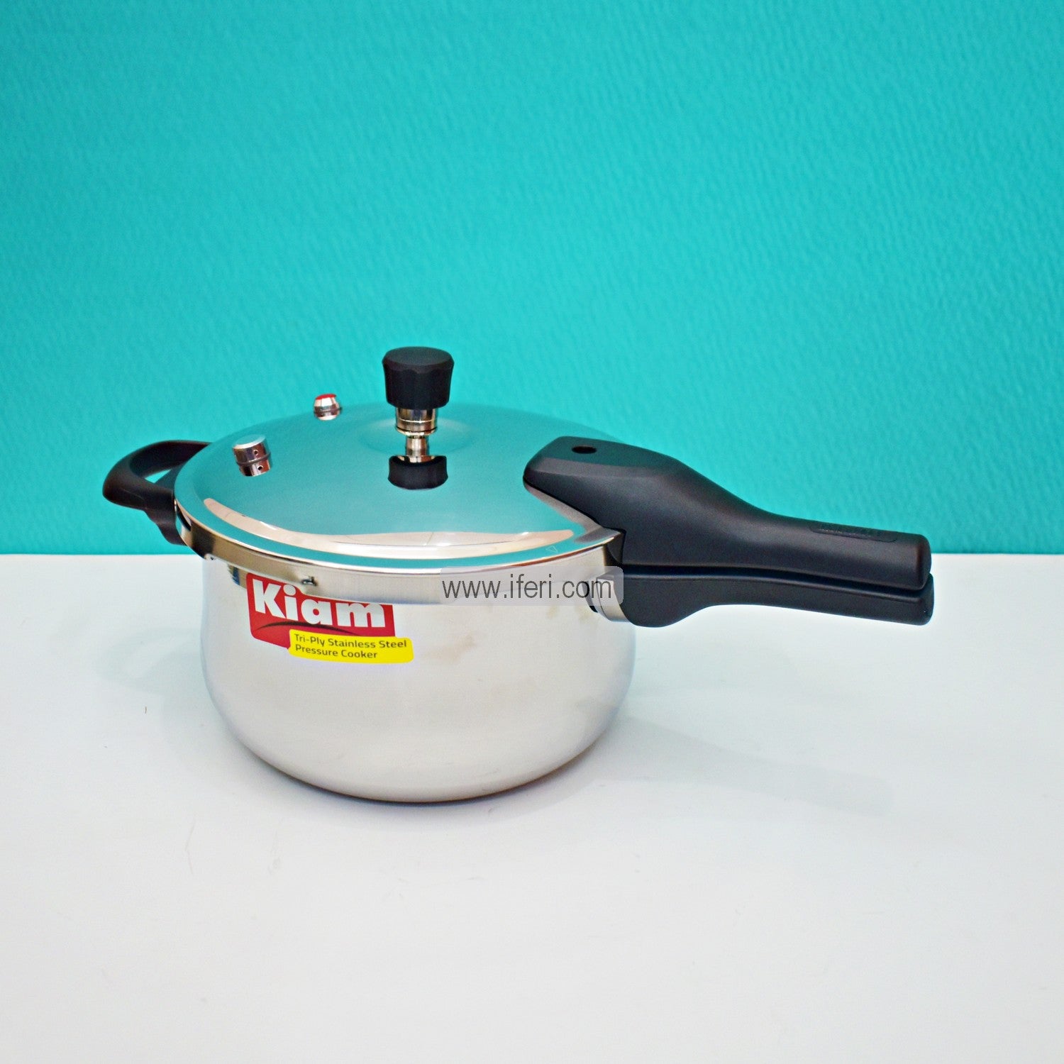 liter Kiam Tri ply pressure-cooker BCG3322