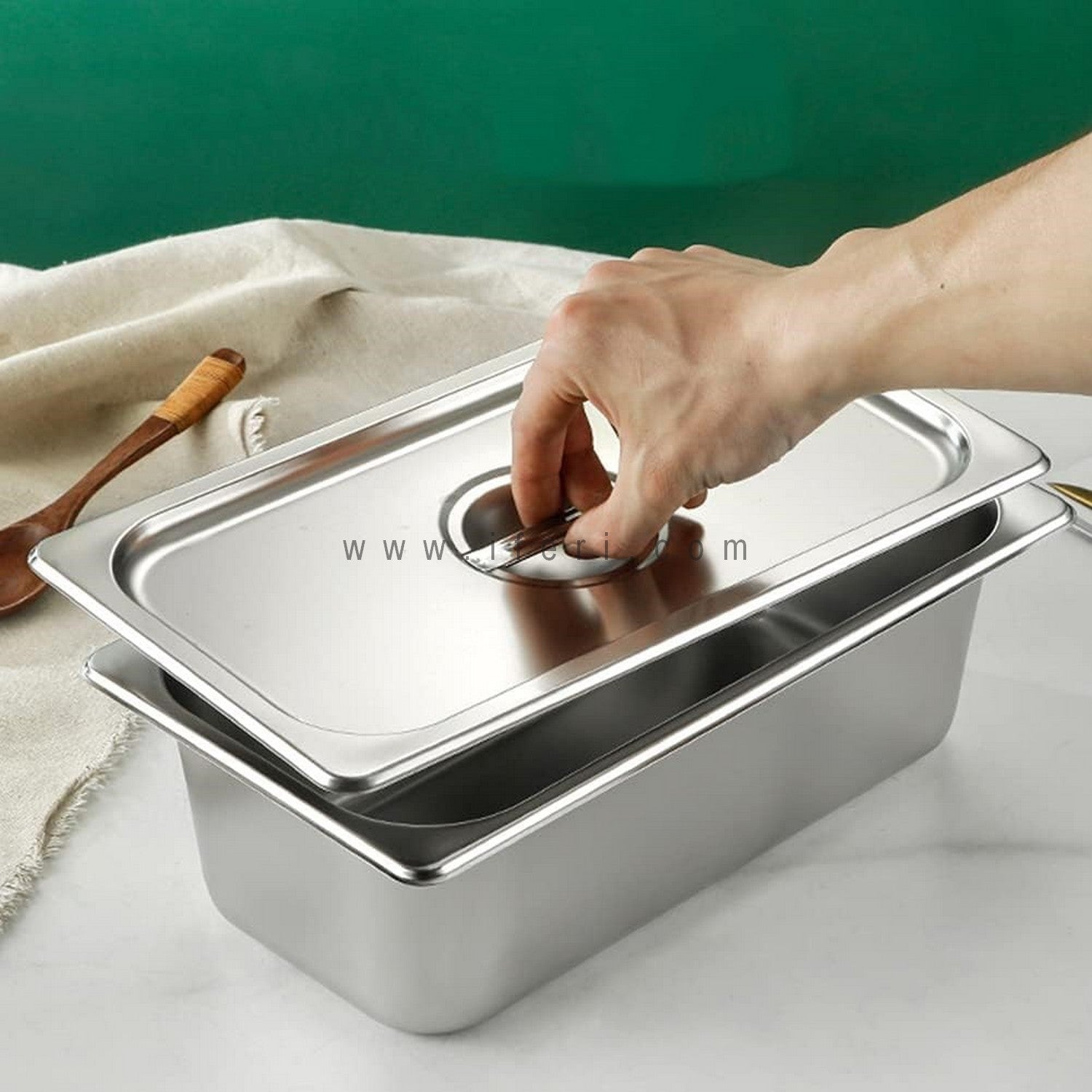 12.8 Inch 1/3 Stainless Steel 4 Inch Deep Food Pan with Lid SN1/3-4