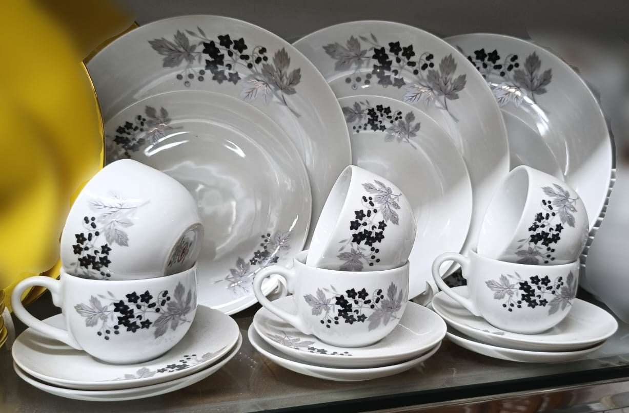 32 Pcs Ceramic Dinner Set CGA0519