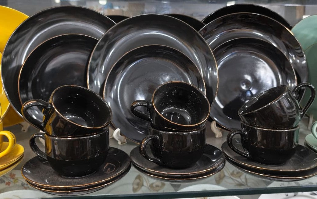 32 Pcs Ceramic Dinner Set CGA0568