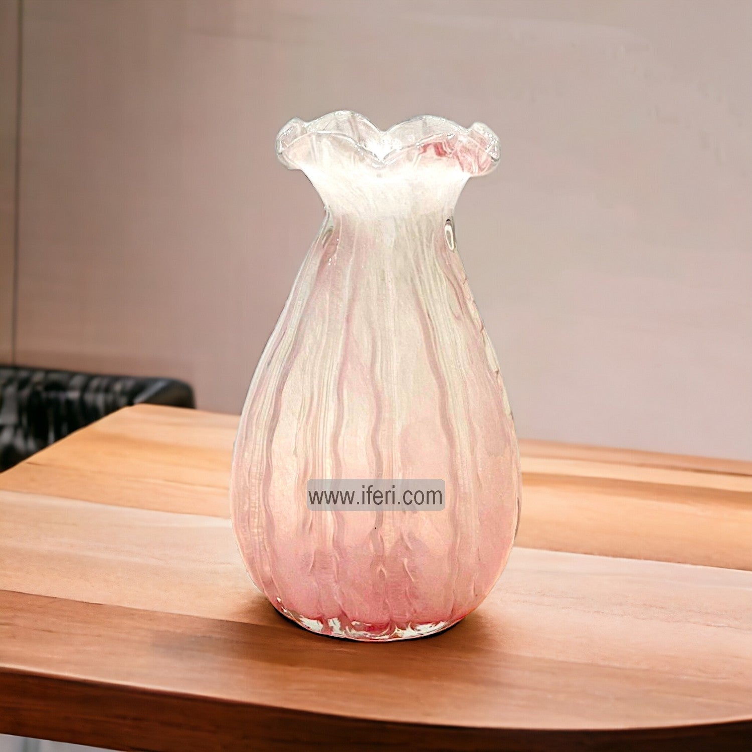10.5 Inch Exclusive Glass Decorative Flower Vase RY92311