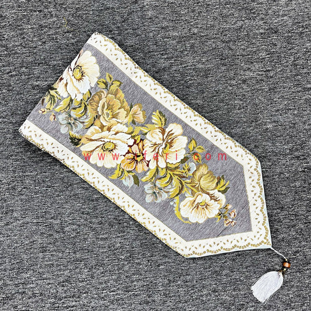 Exclusive Table Runner RJ37486