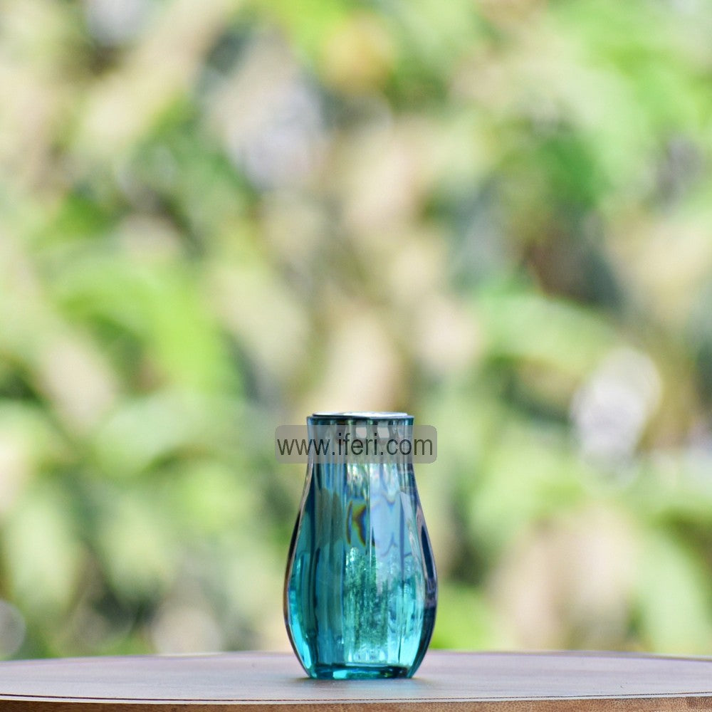 3.4 Inch Acrylic Salt or Pepper Shakers TB1503