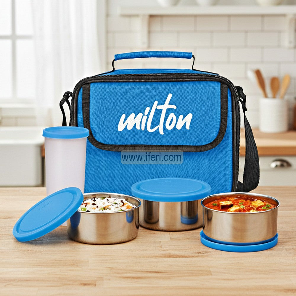 Milton 4 Pcs Airtight Lunch Box, Tiffin Carrier with Insulated Carrying Bag & Spoons BCG3570