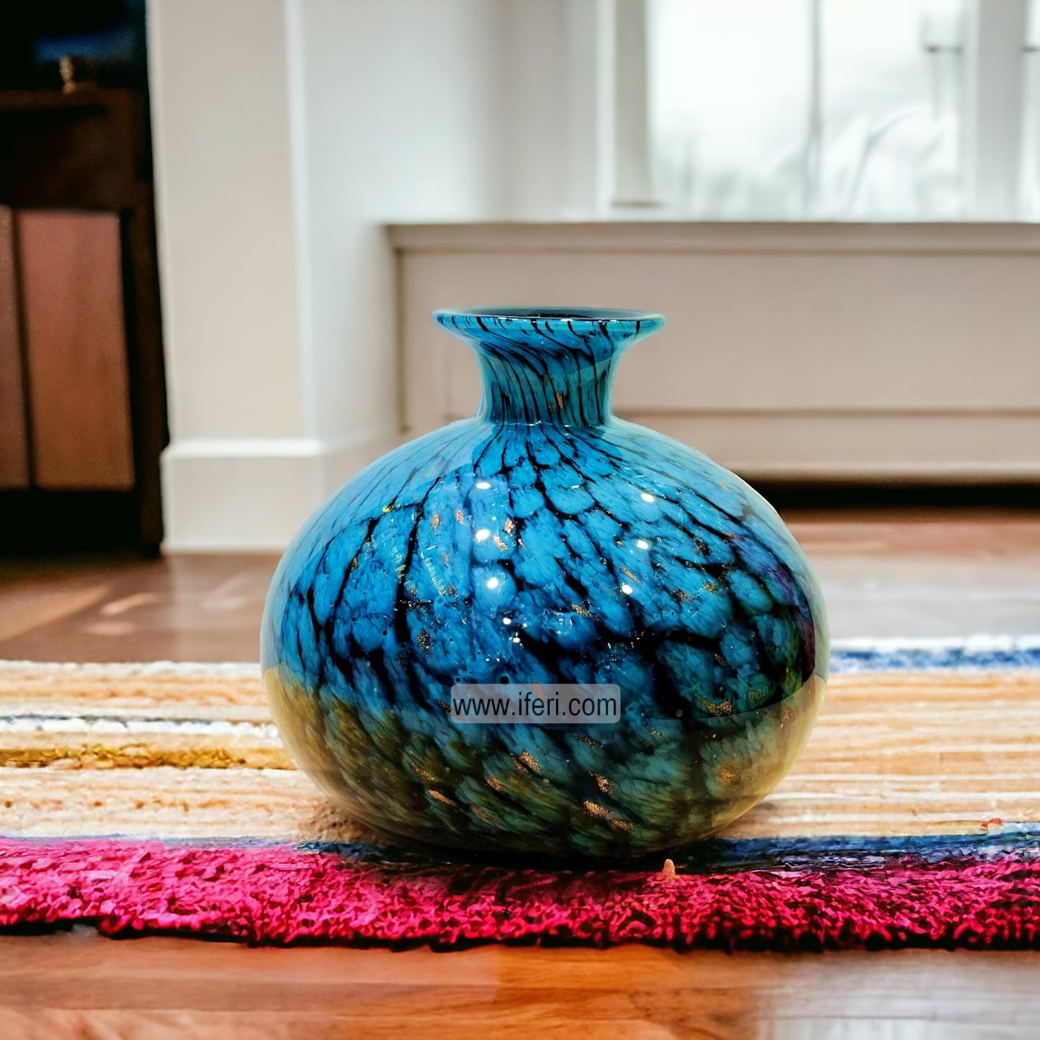 9.5 Inch Exclusive Glass Decorative Flower Vase RY92315