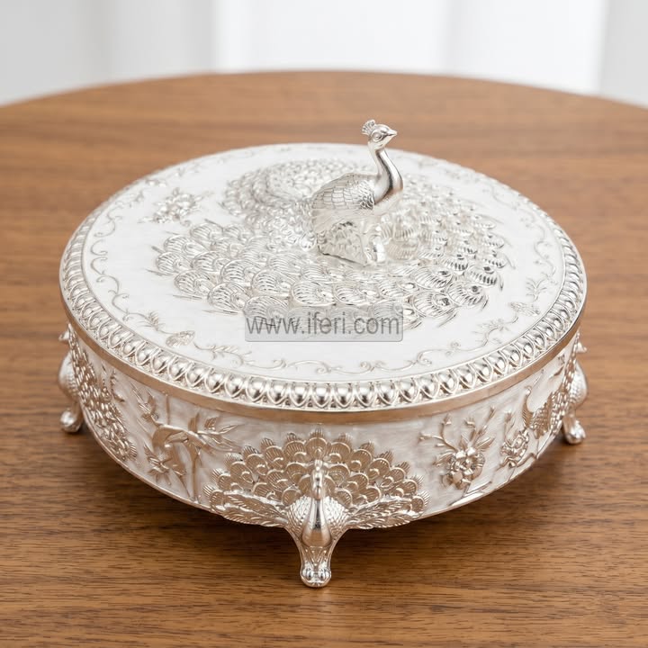 7,8 Inch Exclusive Metal Jewellery Box RY36800