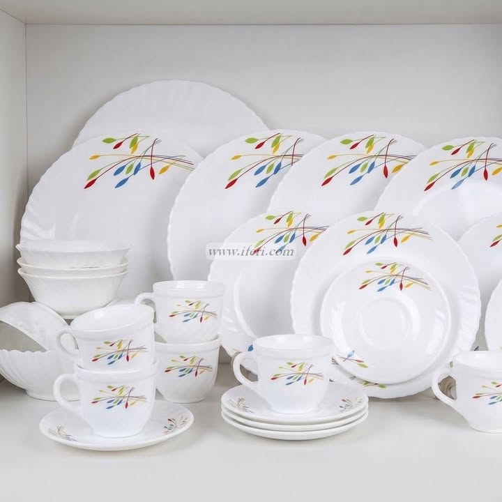 32 Pcs Pyrex Dinner Set  CGA0540