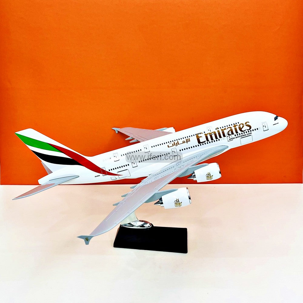 17.5 Inch Die Cast Resin Emirates Airplane Model Toy Showpiece with Base RY2890