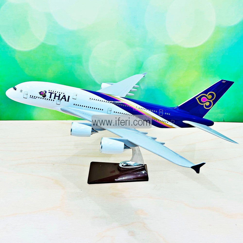 17 Inch Die Cast Resin Thai Airways Airplane Model Toy Showpiece with Base RY2405