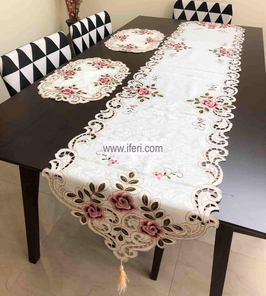 7pcs Exclusive Table Runner & Placemats Set RJ42518 Price in Bangladesh - iferi.com